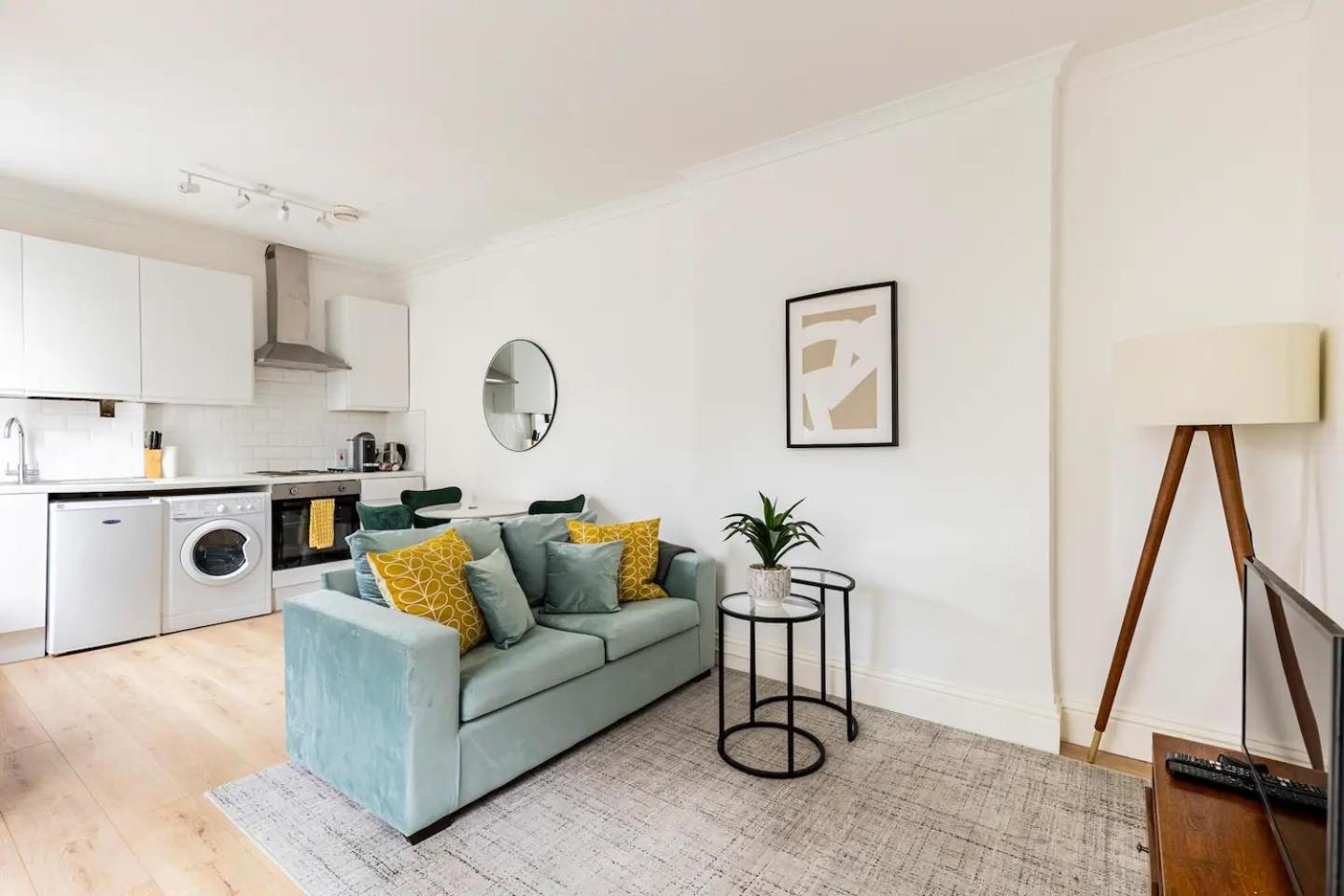 Stylish One Bedroom Apartment In Greater Londres Exterior foto