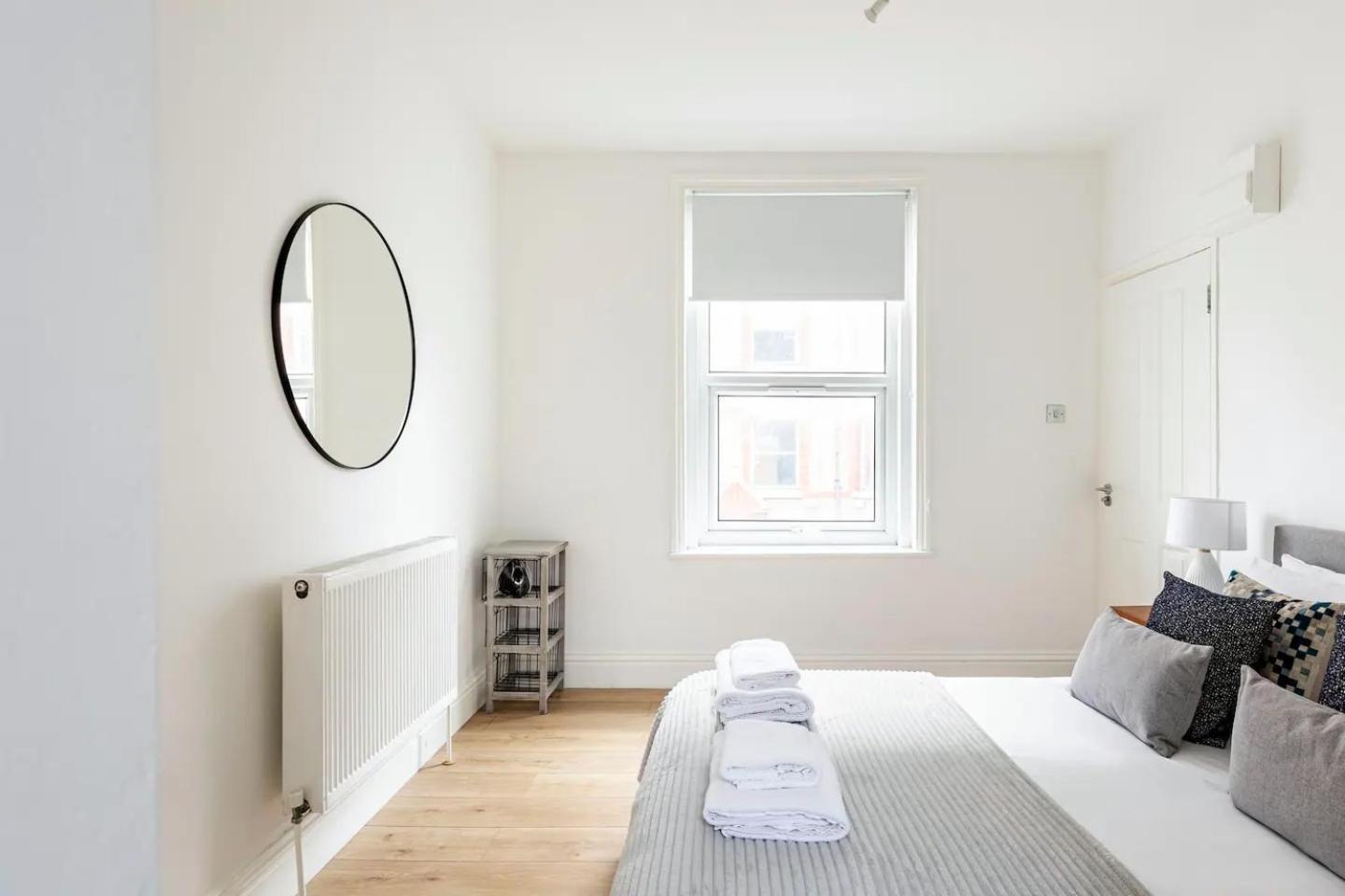 Stylish One Bedroom Apartment In Greater Londres Exterior foto